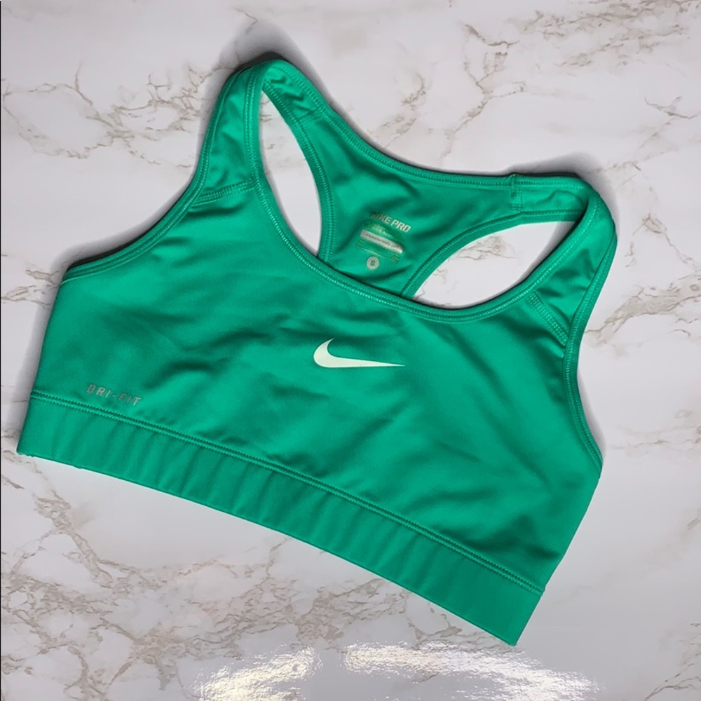 NIKE Pro sports bra